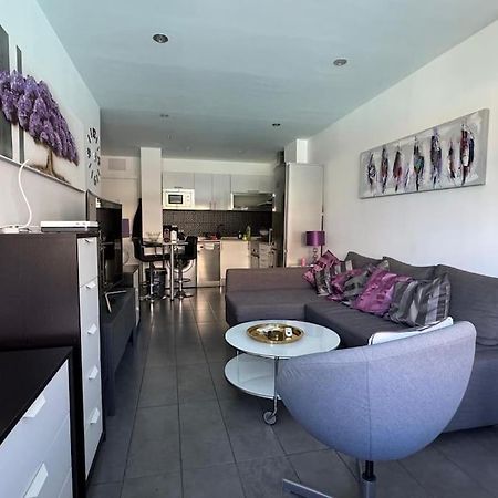 Iguazu Poolview Near Yumbo Apartment ปลายา เดล อิงเกลส ภายนอก รูปภาพ